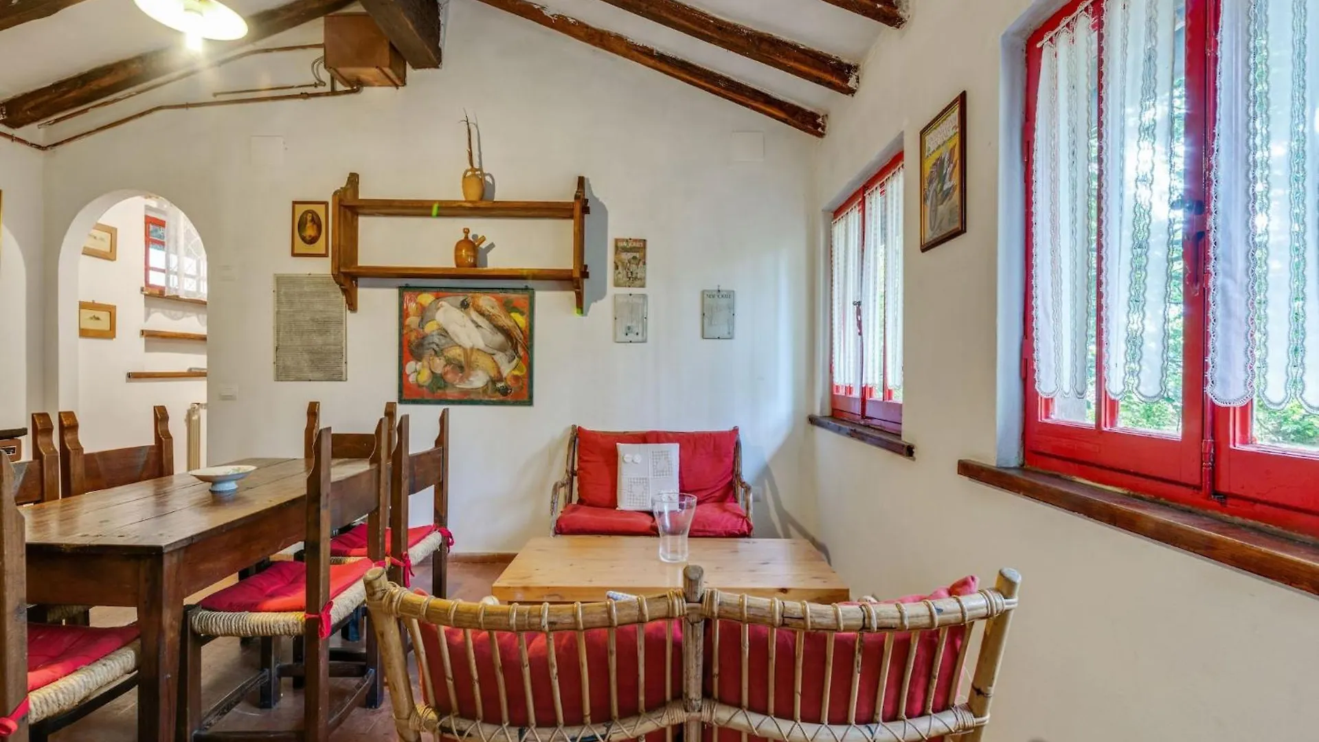 Holiday Home With Garden And Shared Pool Migliorini 0*,