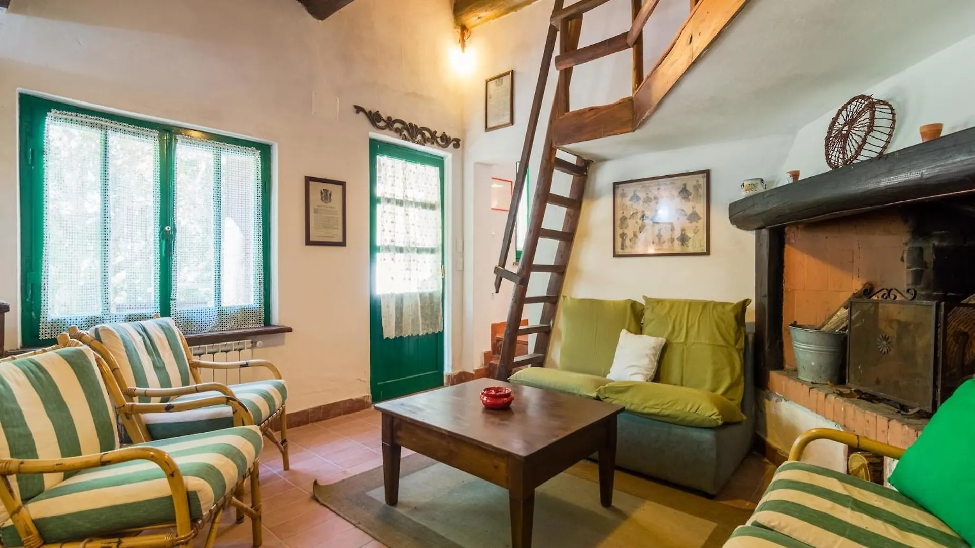 Holiday Home With Garden And Shared Pool Migliorini