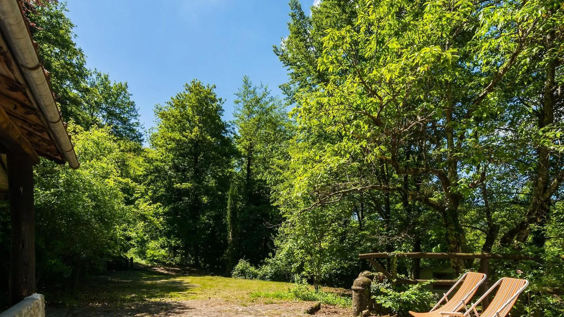 Holiday Home With Garden And Shared Pool Migliorini Italy
