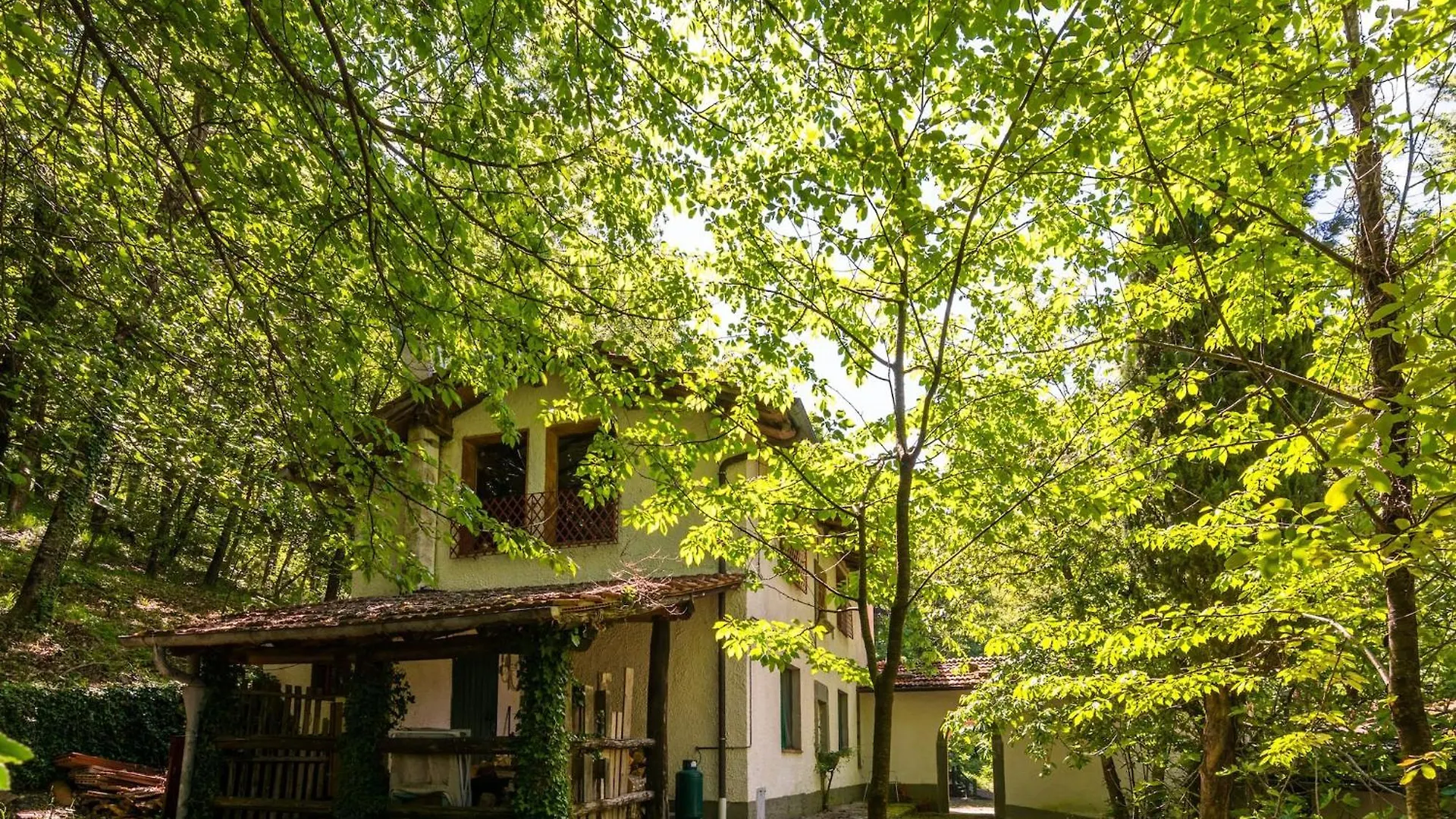 Holiday Home With Garden And Shared Pool Migliorini
