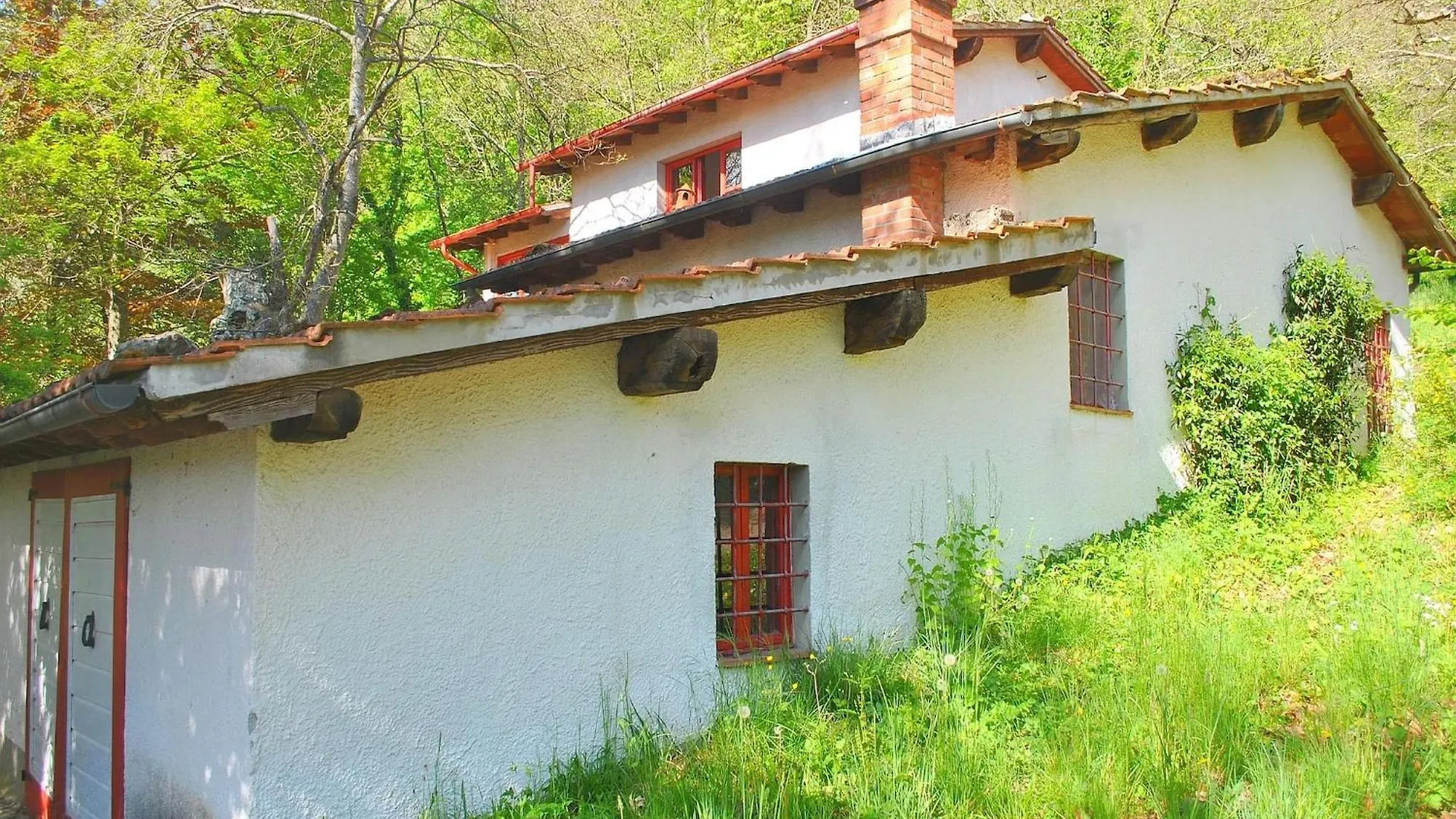 Holiday Home With Garden And Shared Pool Migliorini Italy