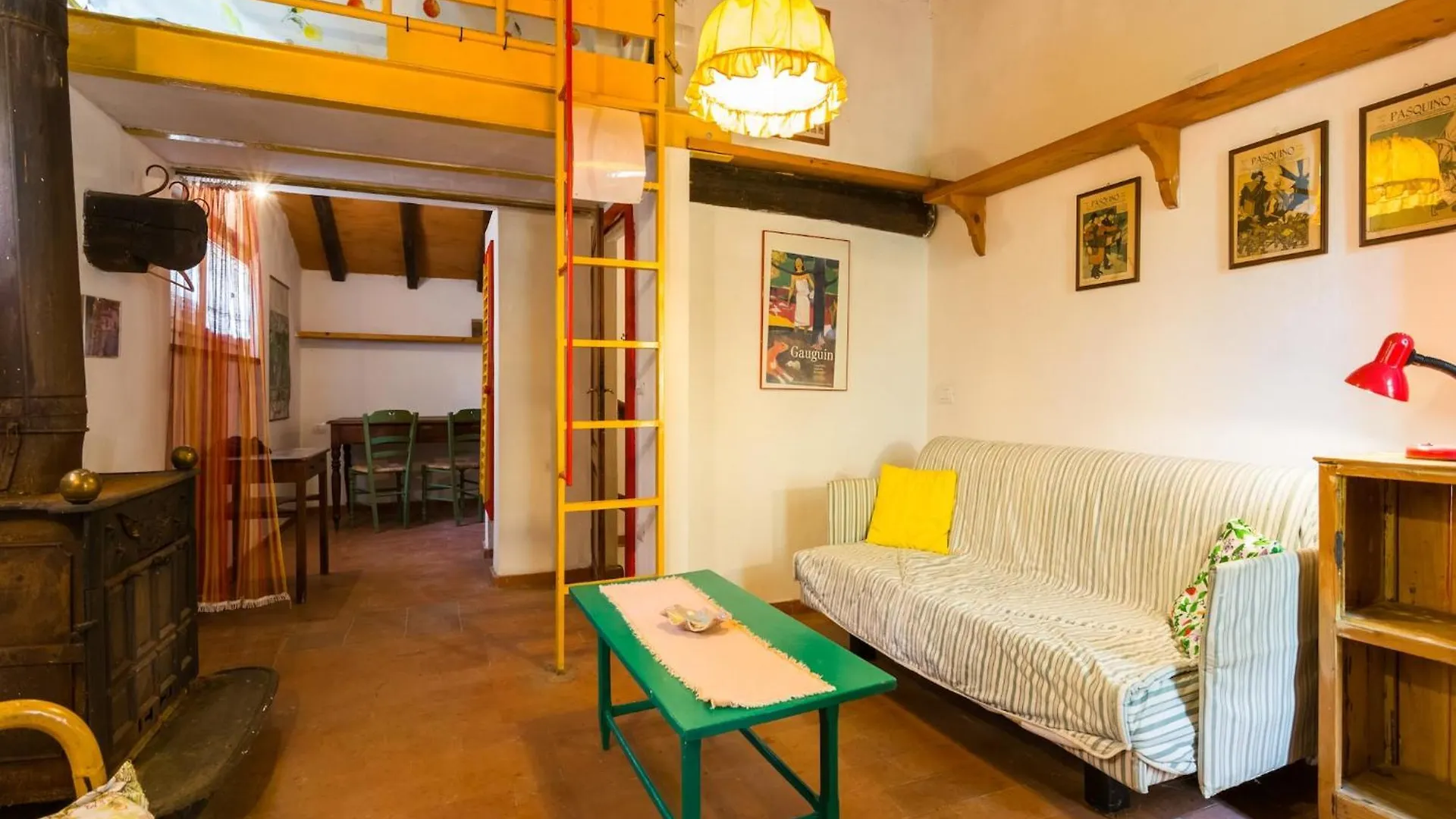 Holiday Home With Garden And Shared Pool Migliorini